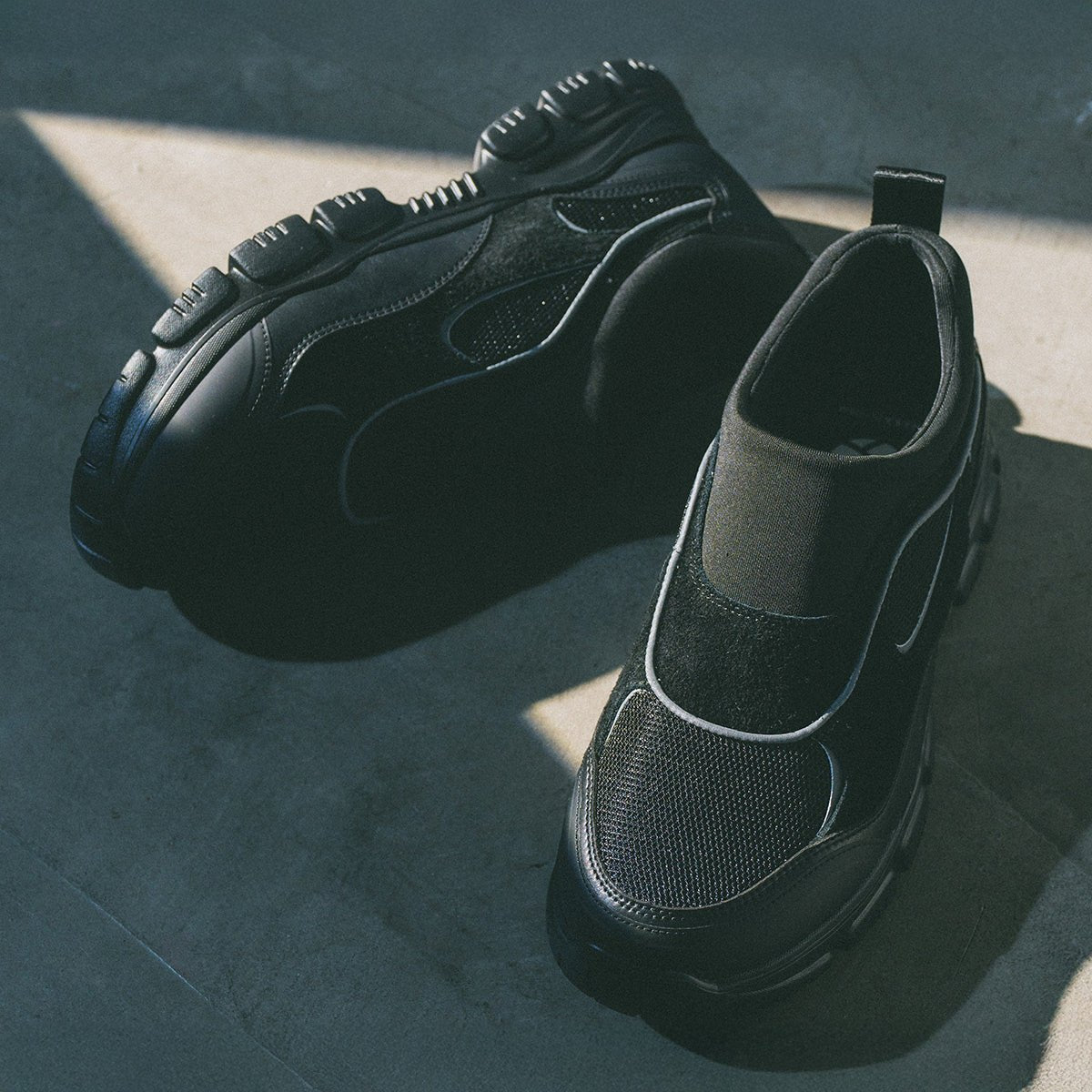 [予約/3月下旬入荷予定] SHAKA スリッポン スニーカー TREK TECH MOC AT [メンズ/レディース][2026 春夏][SK - 351] - SHAKA(シャカ)公式オンラインストア