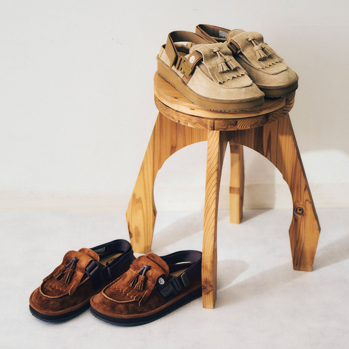 SHAKA キルトタッセル付きミュールサンダルMOC MULE TASSEL SUEDE [メンズ/レディース][2025 秋冬] SK-296