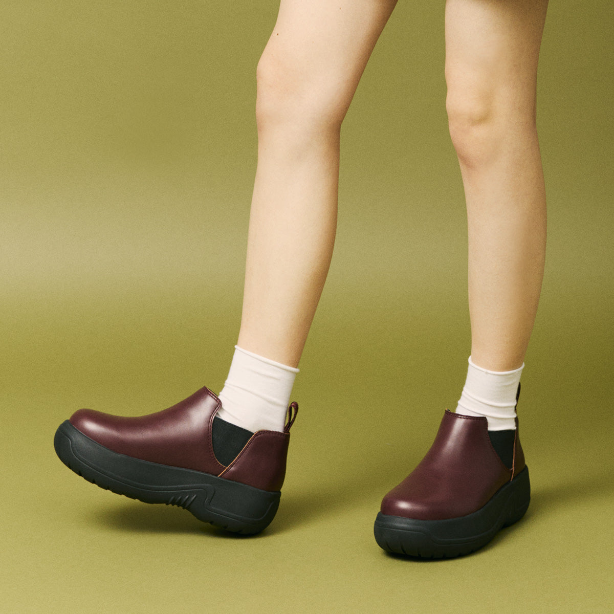 SHAKA ショート丈サイドゴアブーツSHORT CHELSEA EVOL CHUNKY [レディース][2025 秋冬] SK-336