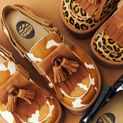SHAKA キルトタッセル付きミュールサンダルMOC MULE TASSEL COWHAIR [メンズ/レディース][2026 秋冬] SK-339