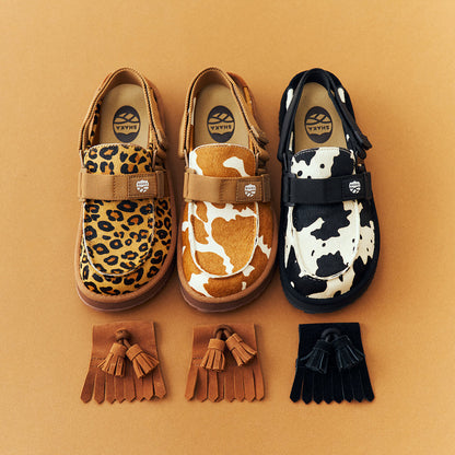 SHAKA キルトタッセル付きミュールサンダルMOC MULE TASSEL COWHAIR [メンズ/レディース][2026 秋冬] SK-339