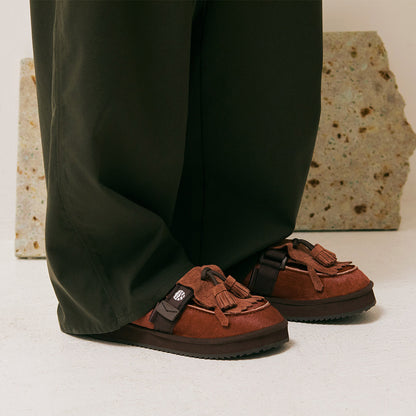【予約/9月下旬入荷予定】 SHAKA キルトタッセル付きミュールサンダルMOC MULE TASSEL COWHAIR [メンズ/レディース][2026 秋冬] SK-339