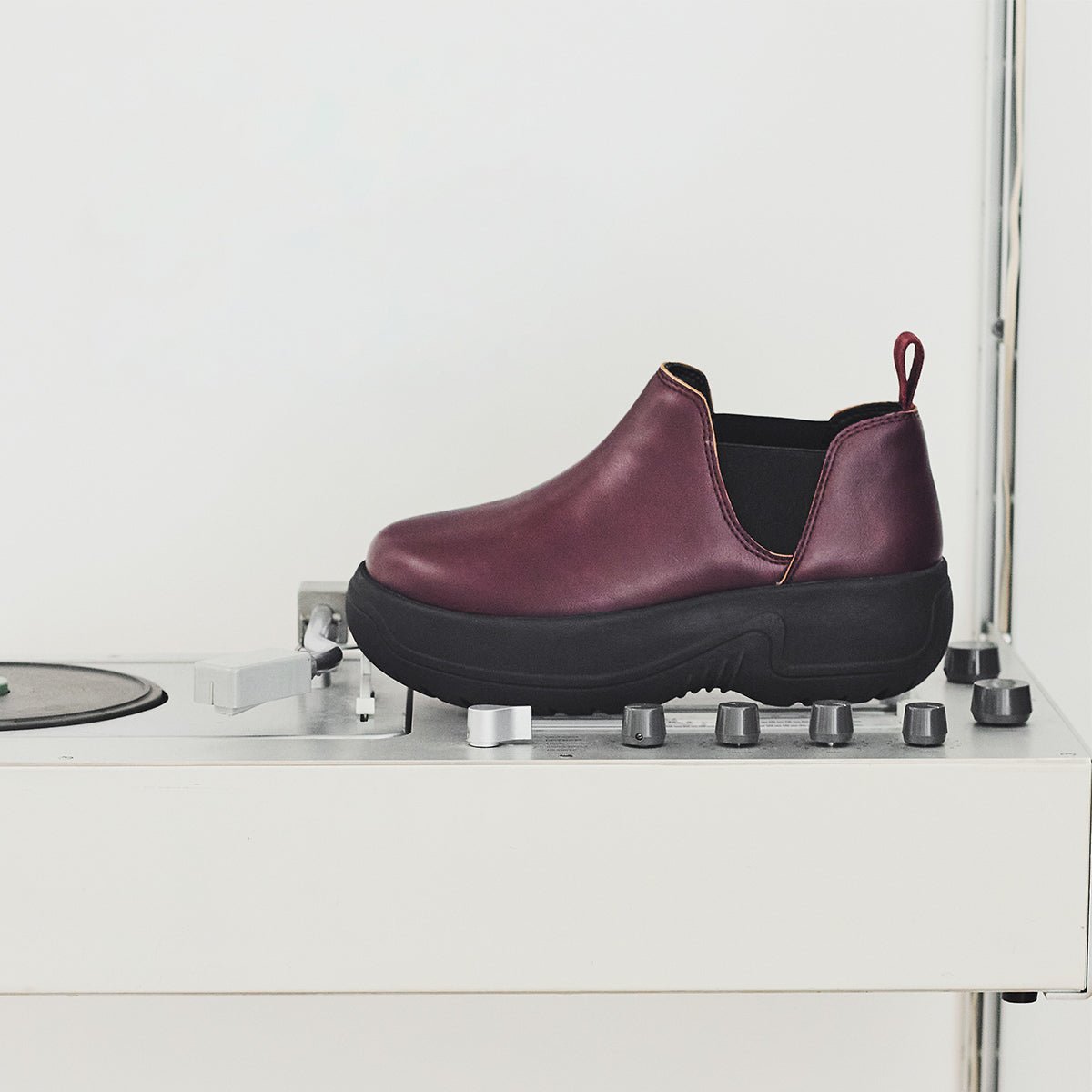 SHAKA ショート丈サイドゴアブーツSHORT CHELSEA EVOL CHUNKY [レディース][2025 秋冬] SK - 336 - SHAKA(シャカ)公式オンラインストア