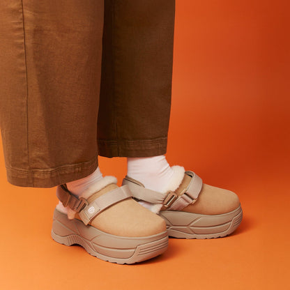 SHAKA 厚底クロッグサンダルSNUG CLOG MOUTON CHUNKY [レディース][2025 秋冬] SK - 300 - SHAKA(シャカ)公式オンラインストア