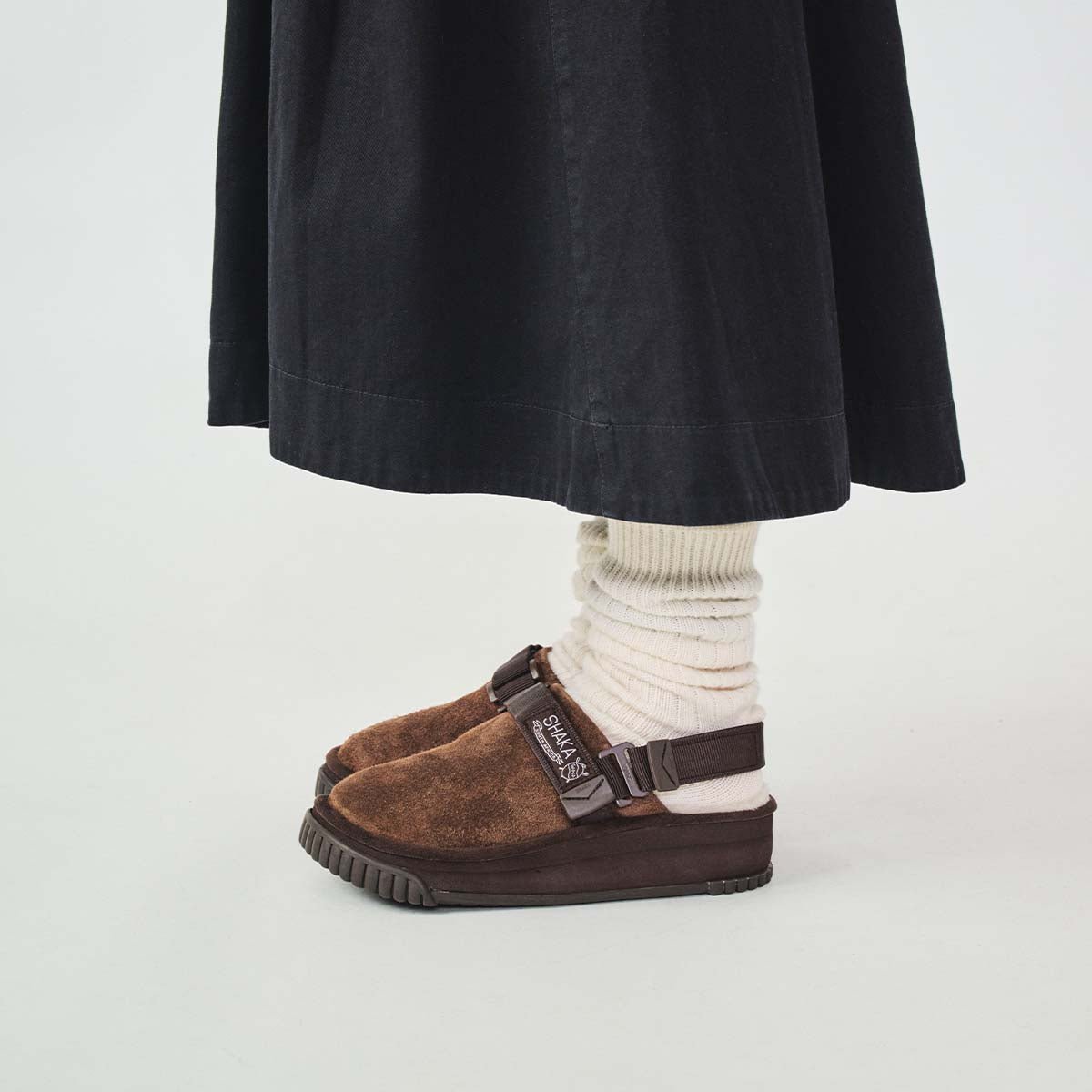 【予約開始/9月中旬発送予定】SHAKA 厚底クロッグサンダル SNUG CLOG BOA PLATFORM [レディース] [秋冬] 433237 - SHAKA(シャカ)公式オンラインストア